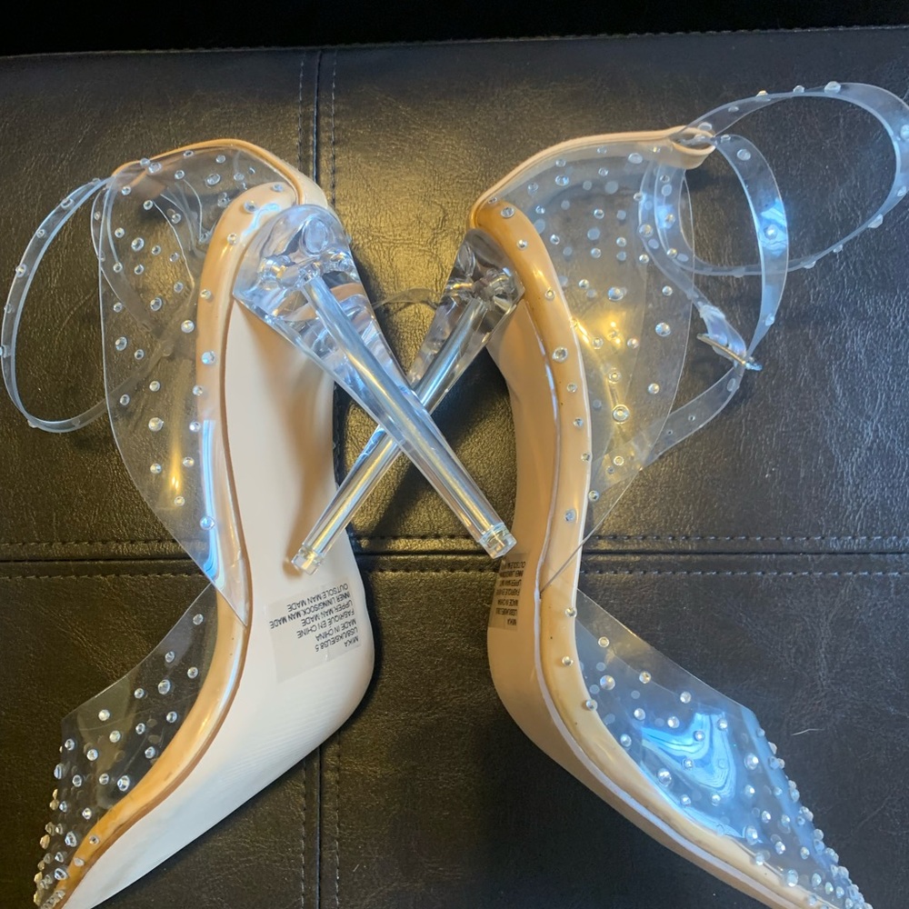 Dazzle Diamond heels size 8